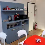 L'oasi Del Poeta Panzió 4*
