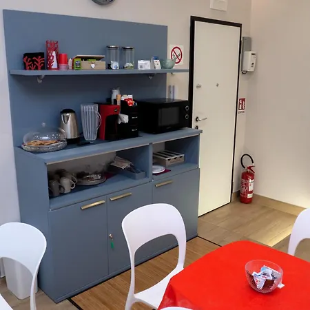 L'oasi Del Poeta Couette-café 3*