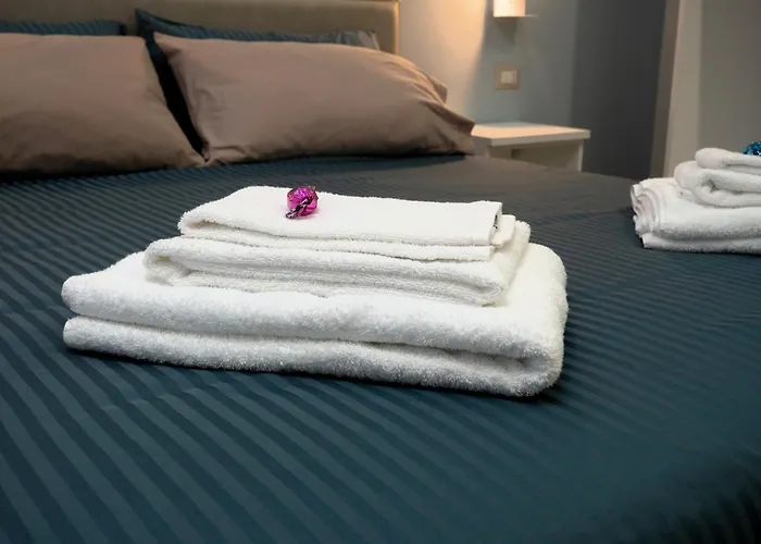 L'oasi Del Poeta 住宿加早餐酒店 克罗托内