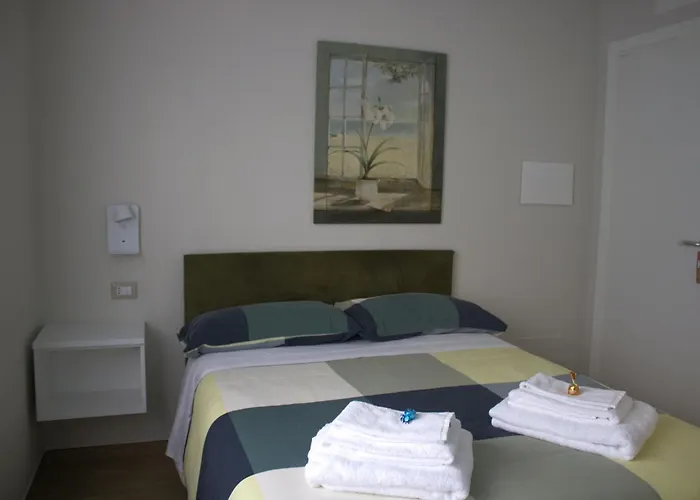 B&B L'oasi Del Poeta 3*